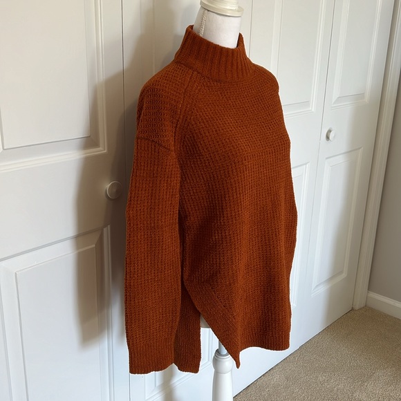 Target Sweater - Picture 2 of 7